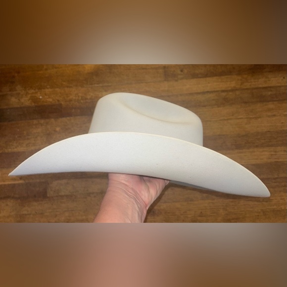 Silverbelly Cowboy Hat - Picture 7 of 13